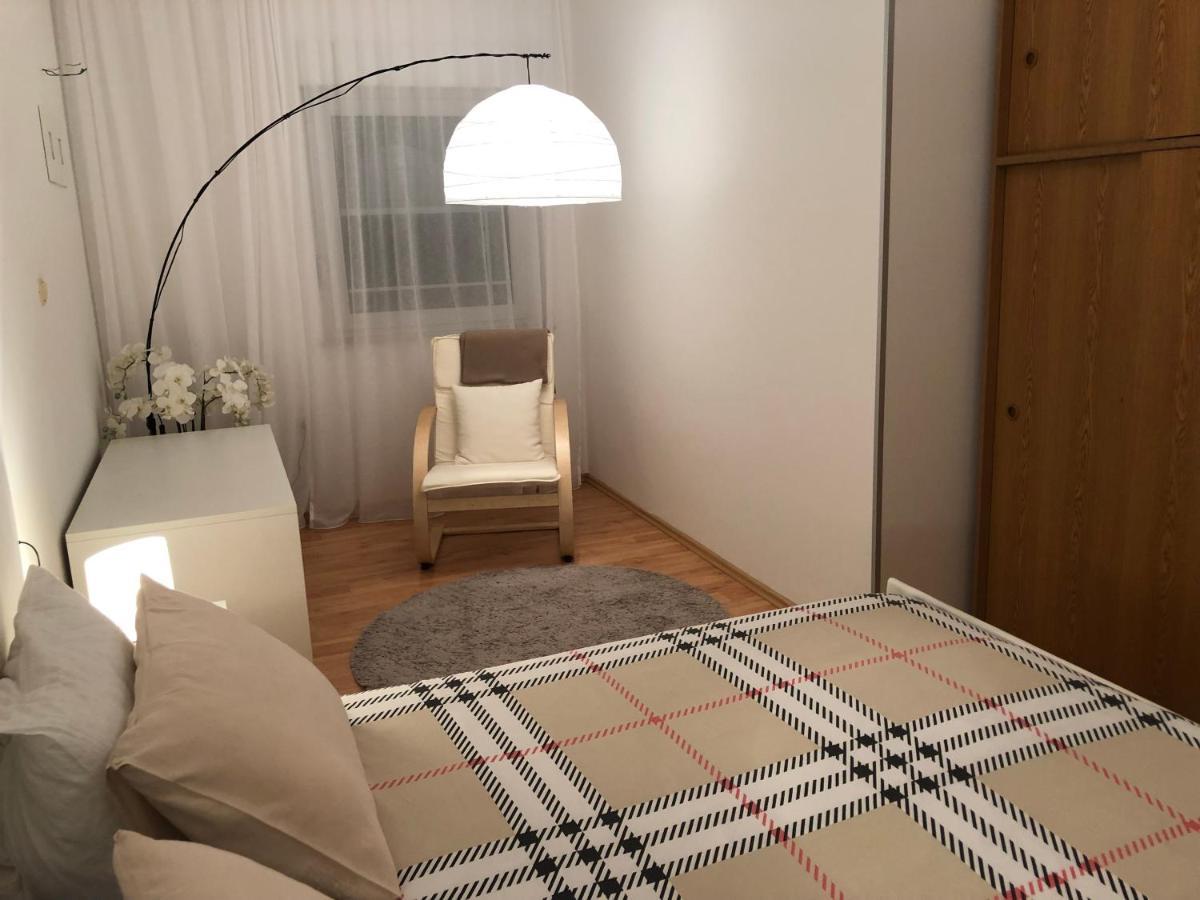 Apartment Natasa Palit Екстер'єр фото